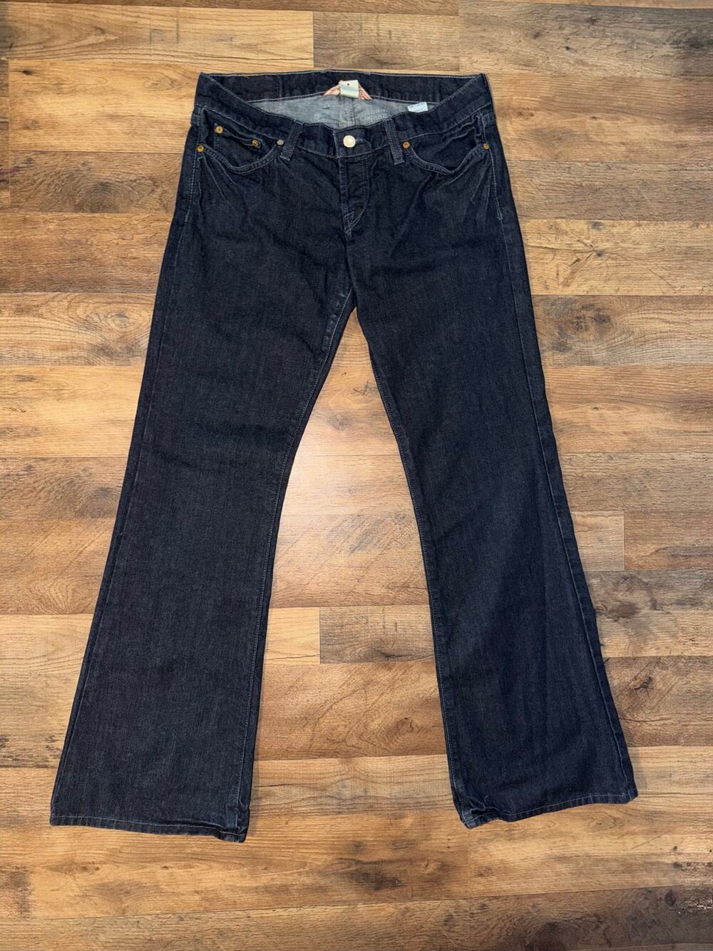 Lucky brand women’s red tag button closure low rise bootcut blue jeans